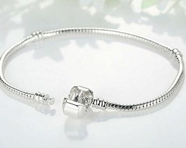 Pandora Style Sterling Silver Snake Bracelet with Clasp and 4 Charms